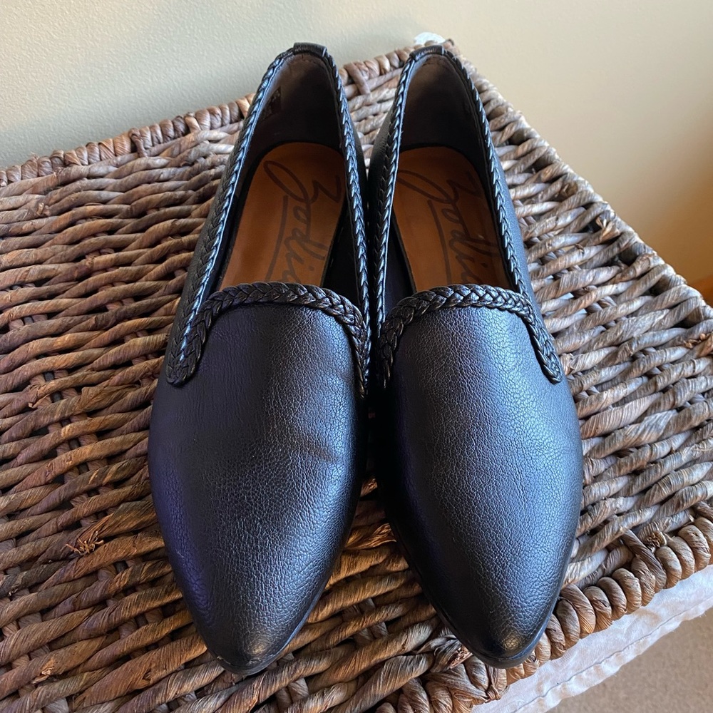 Pointy flats